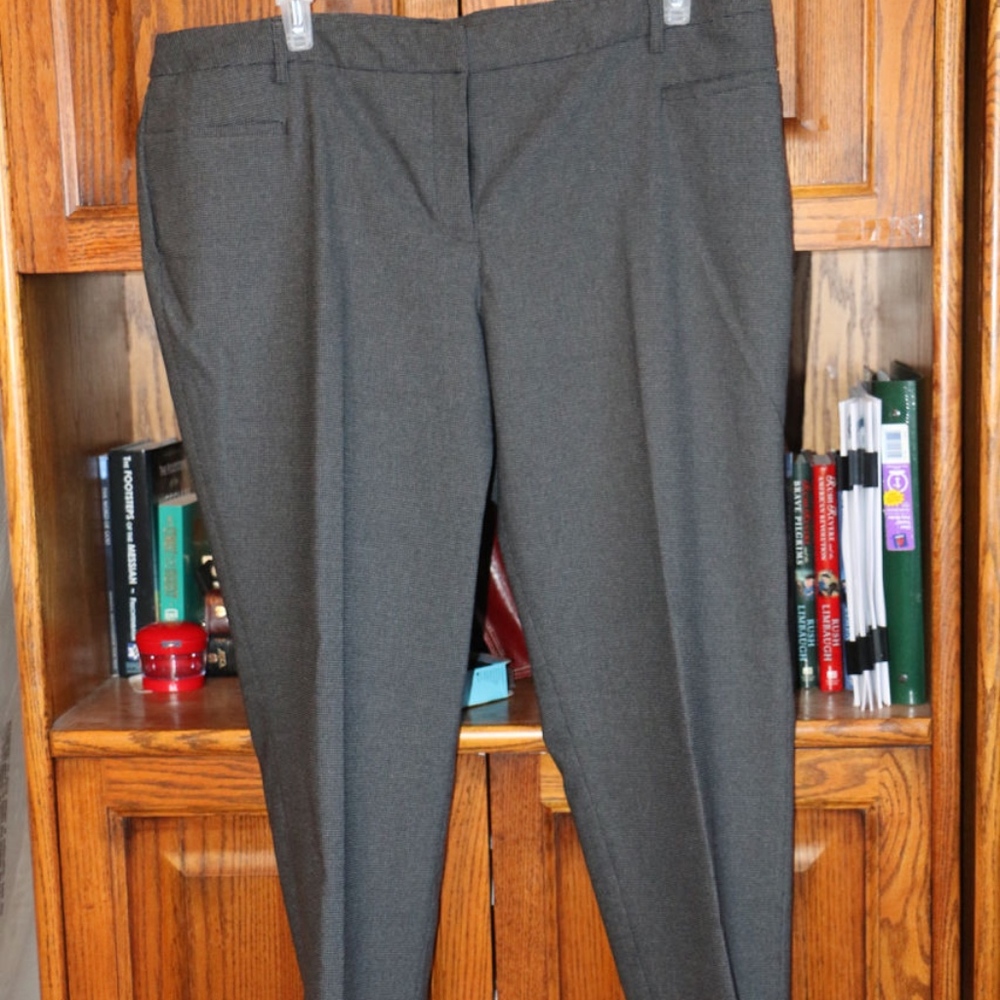 Savile Row Co. London Pants Size US18W